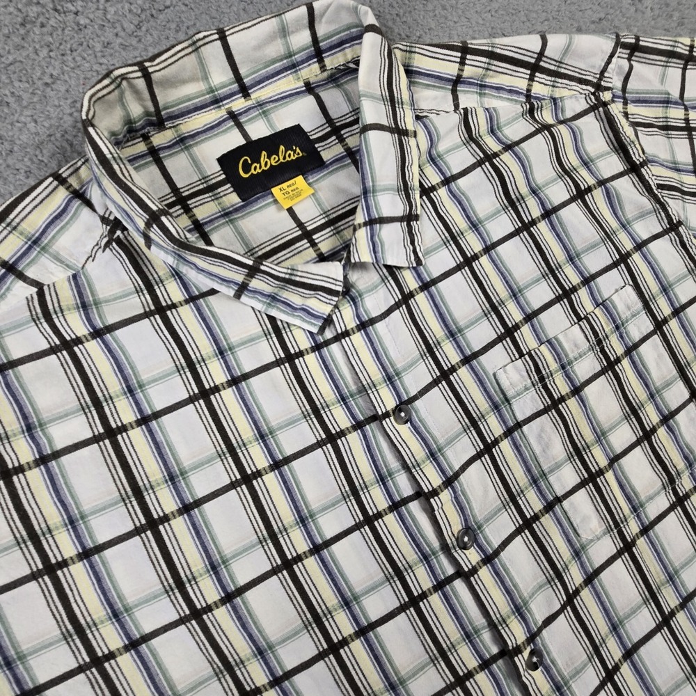 Cabelas Shirt Mens XL Plaid Multicolor Short Sleeve Button Up‎ Outdoor Hiking